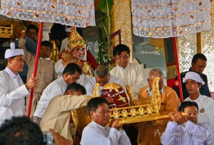 Phaung_Daw_Oo_Paya_Festival_22